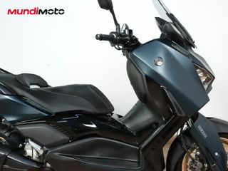 YAMAHA X-MAX 300 TECH MAX
