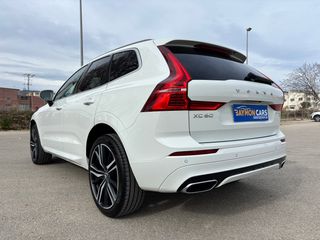 Volvo XC60 2.0 D4 R-Design 2WD 190cv.