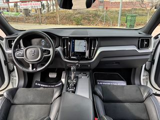 Volvo XC60 2.0 D4 R-Design 2WD 190cv.