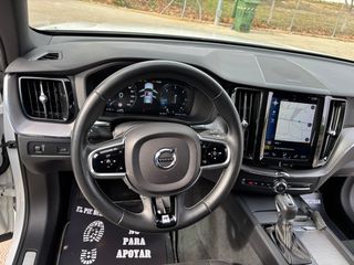 Volvo XC60 2.0 D4 R-Design 2WD 190cv.