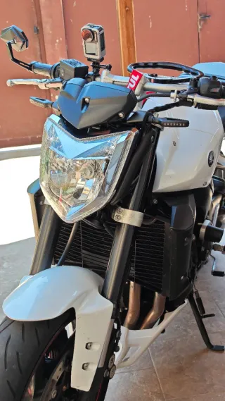 Yamaha FZ1000N 150cv 48000km