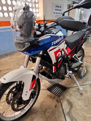 Aprilia Tuareg 660 Dakar Podium