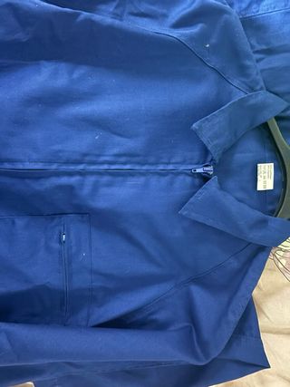 Mono de trabajo azul