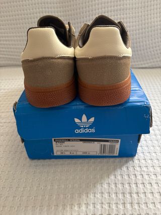 Adidas Spezial Beige/Marrón