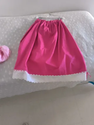 Traje de canaria rosa