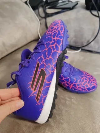 Zapatillas fútbol Skechers Talla 37