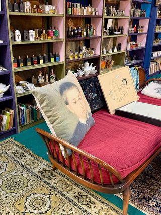 Cojín decorativo vintage con retrato