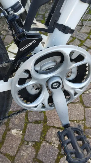 Bicicletta City Bike Bianca