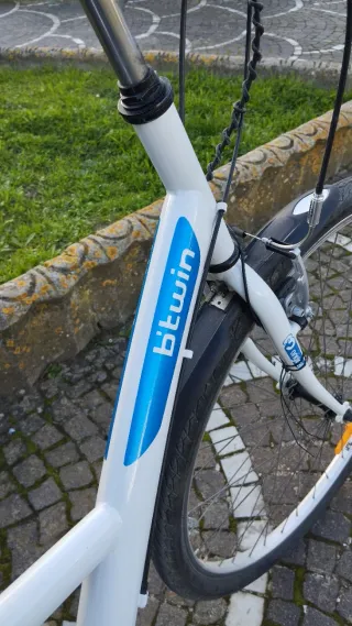 Bicicletta City Bike Bianca