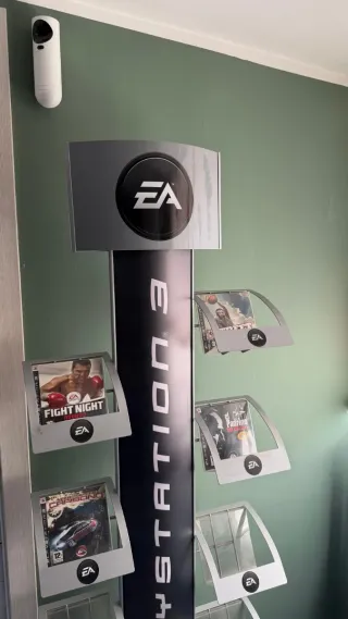 Expositor PS3 Electronic Arts