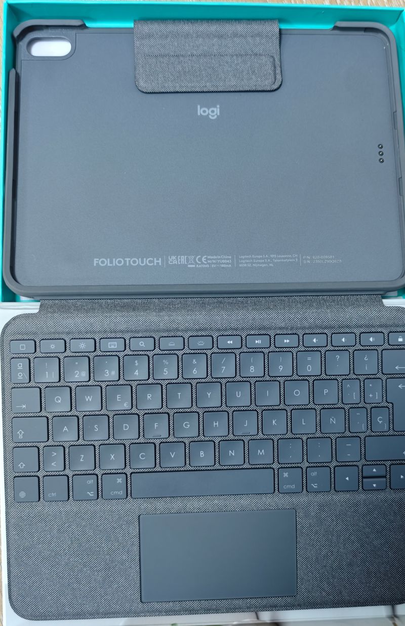 Funda Logitech Folio iPad Teclado Trackpad afbeelding 3