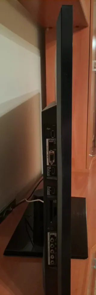 Televisión Sony Bravia  40". HD.