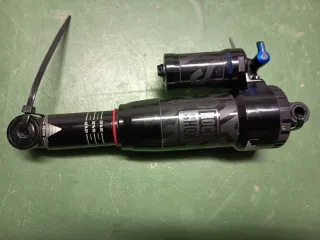 Amortiguador Rock Shox Super Deluxe Select+