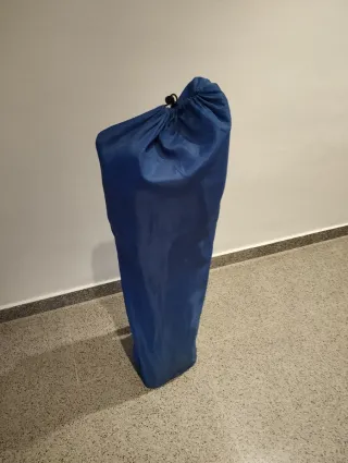 Tumbona plegable azul