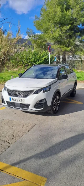 Peugeut Peugeut 5008  17/12/2018