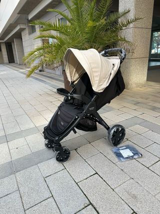 Silla de paseo marca britax