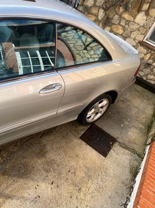 Mercedes-Benz  CLK 2003