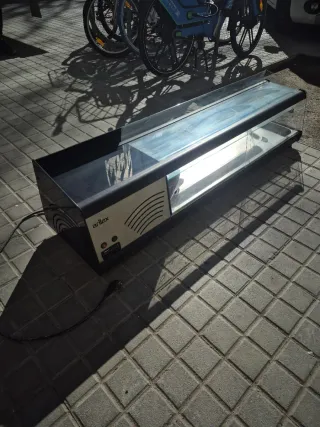 Vitrina expositora refrigerada