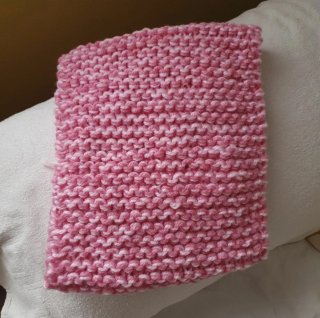 Cuello de lana artesano rosa y blanco