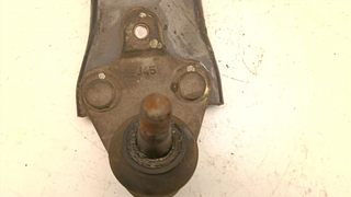 BRAZO SUSPENSION DELANTERO IZQUIERDO TOYOTA AVENS