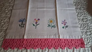 Asciugamano Lino Ricamato Fatto a Mano