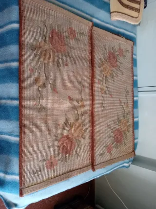 Conjunto alfombras acrílicas florales