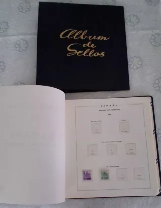 2 Álbumes de Sellos de España