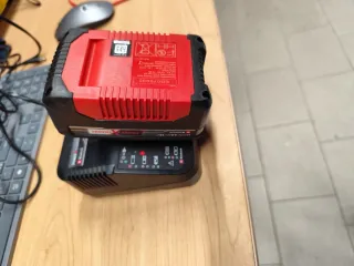 Einhell Caricabatterie Power X-Change 4.0 Ah