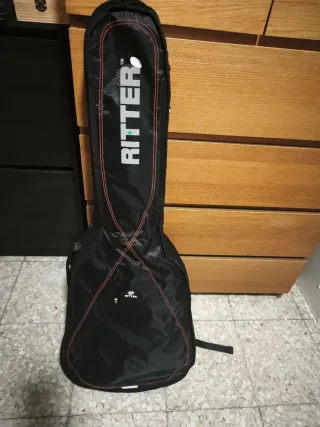 Guitarra Eléctrica Negra