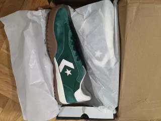 Zapatillas Converse Verdes y Blancas