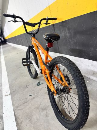 Bicicleta BMX Monty Naranja