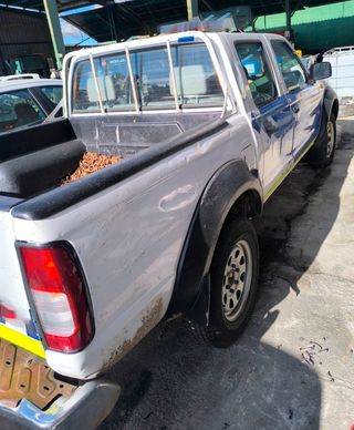 NISSAN NAVARA 2.5 DIESEL 2003