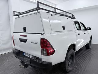 Toyota Hilux 2.4 D-4D Cabina Doble GX