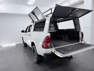 Toyota Hilux 2.4 D-4D Cabina Doble GX