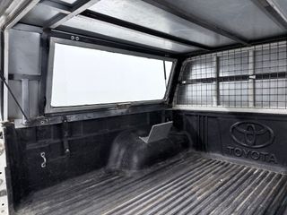 Toyota Hilux 2.4 D-4D Cabina Doble GX