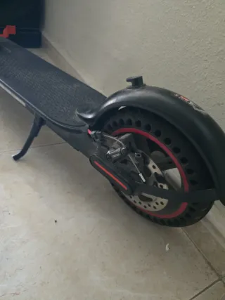 Patinete eléctrico poco uso