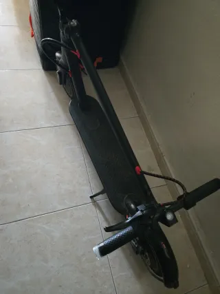 Patinete eléctrico poco uso