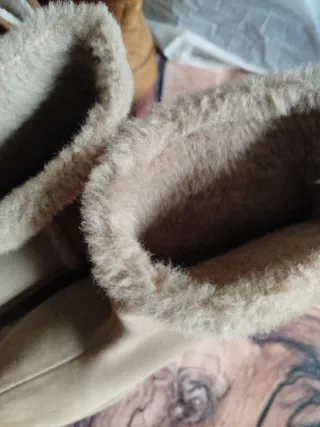 Botas ante beige talla 41. Usadas un par de veces!