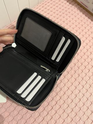 Monedero Desigual Negro y Azul