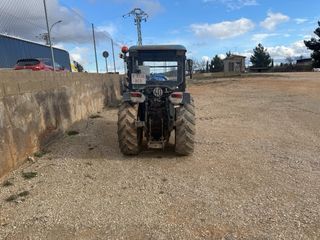 Tractor New Holland TN 75V