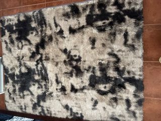 Alfombra felpa suave beige y marrón