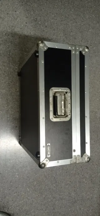 Rack para mesa de mezclas