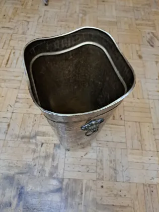 Paragüero Vintage Latón con León