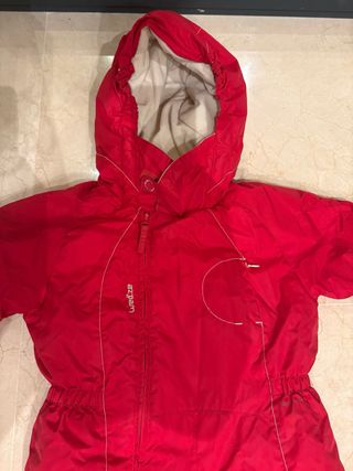 Mono de esquí rojo talla 4 años