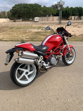 Ducati S2R 800