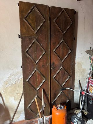 Puerta madera maciza antigua 235x112 cm