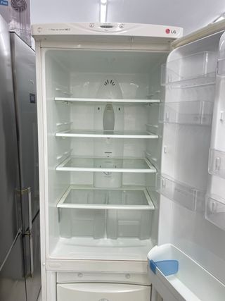 Nevera y Lavadora LG