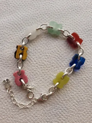 Pulsera de plata, completamente nueva.