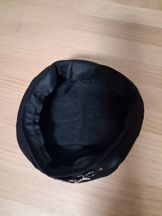 Boina Gorro Negro Algodón con Hebilla