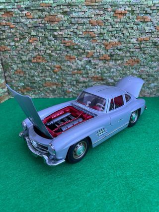 Mercedes-Benz 300 SL Roadster – 1954 – Escala 1:18